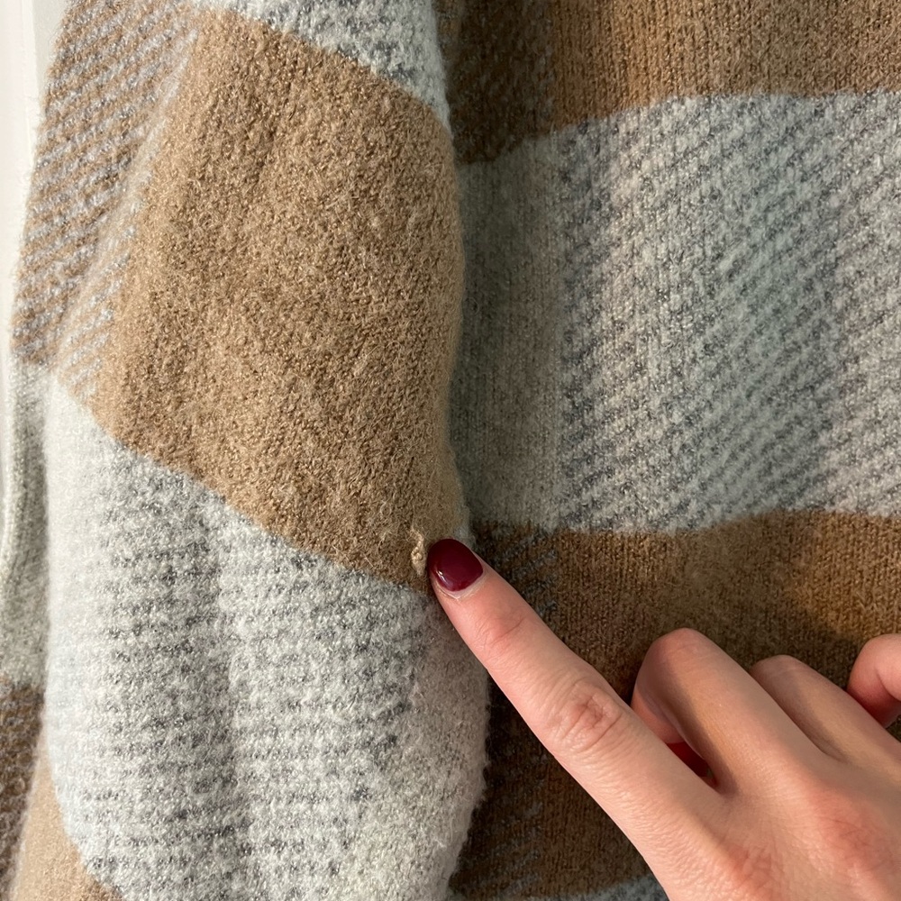 Checkered Open Front Cardigan - Picture 4 of 5